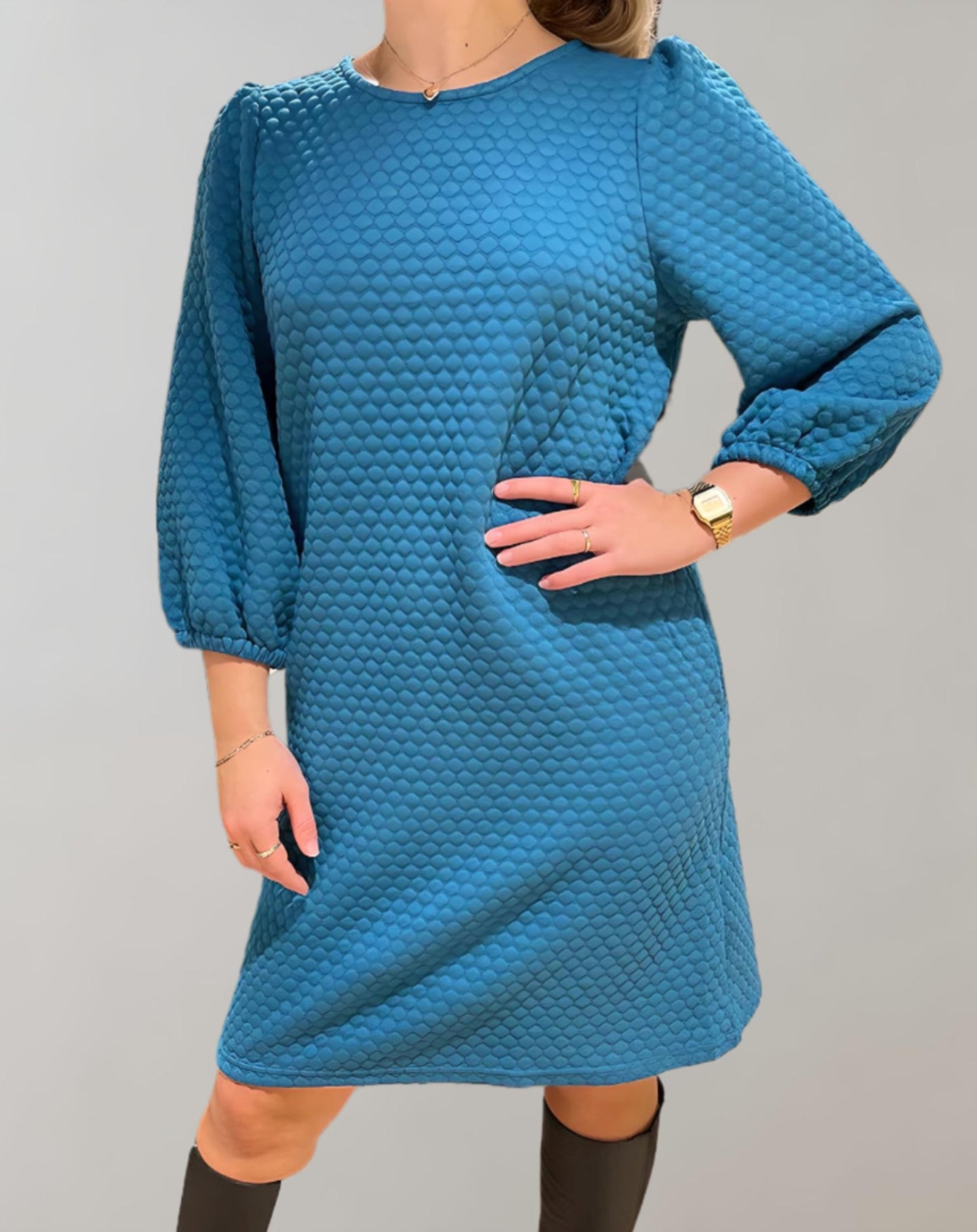 Ivah - Mellemlang Kjole med Boble-Design